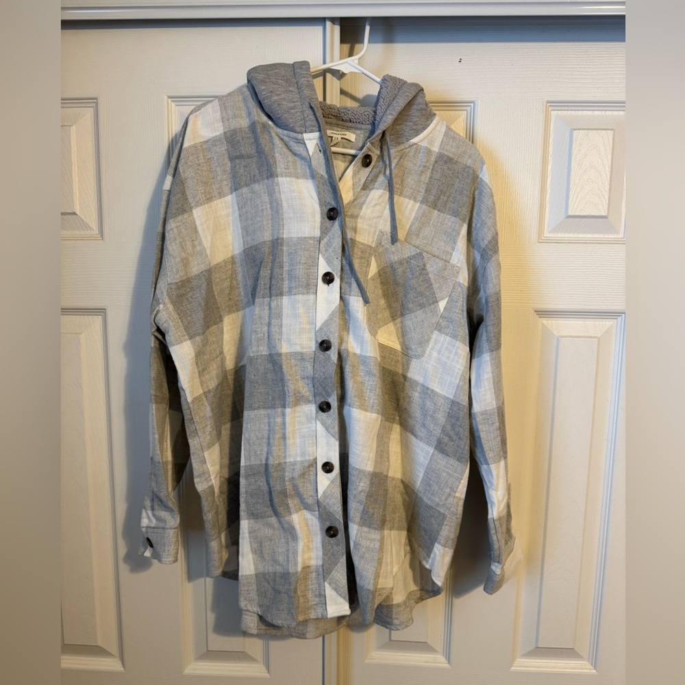 Maurices Gray Hooded Shirt